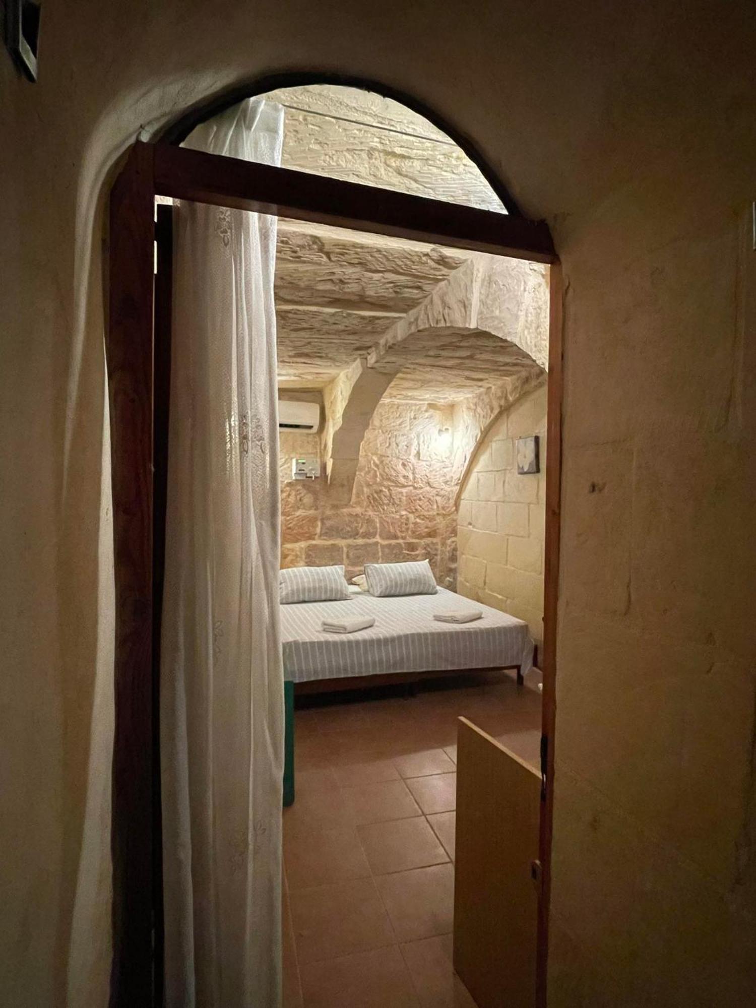 400Yr Farmhouse In Xaghra Gozo - Separate Rooms Екстер'єр фото