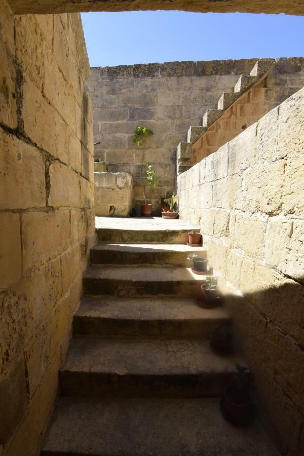 400Yr Farmhouse In Xaghra Gozo - Separate Rooms Екстер'єр фото