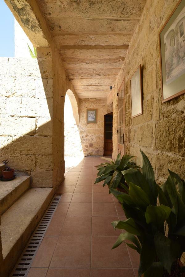 400Yr Farmhouse In Xaghra Gozo - Separate Rooms Екстер'єр фото
